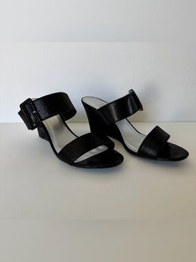 Impo Black Textured Strap Wedge Sandals